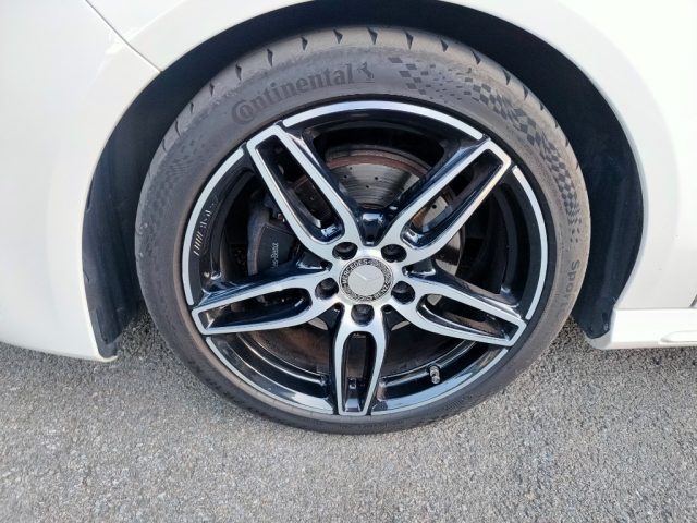 MERCEDES-BENZ CLA 200 usata, con Specchietti laterali elettrici