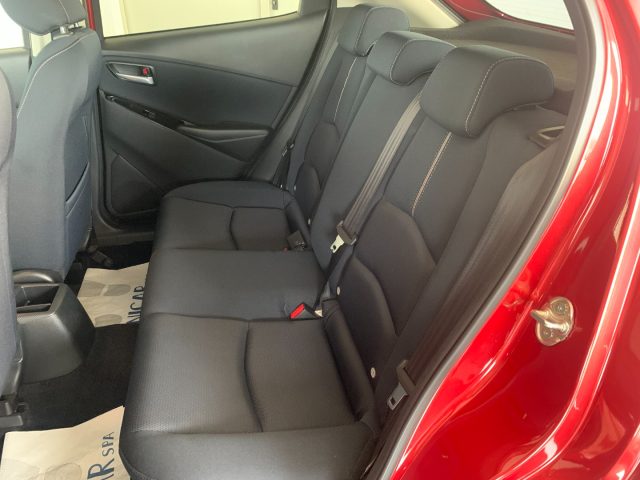 MAZDA 2 usata, con Vetri oscurati