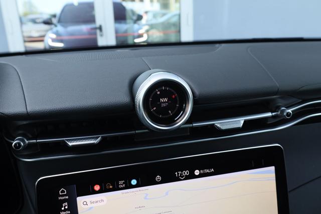 MASERATI Grecale usata, con Specchietti laterali elettrici