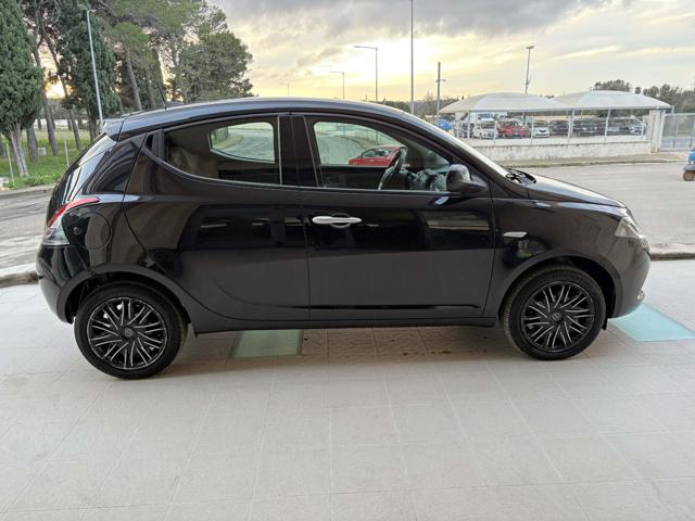 LANCIA Ypsilon usata, con Airbag Passeggero