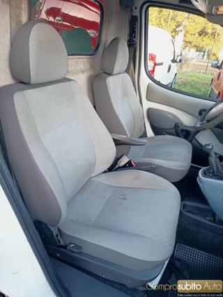 FIAT Doblo usata 17