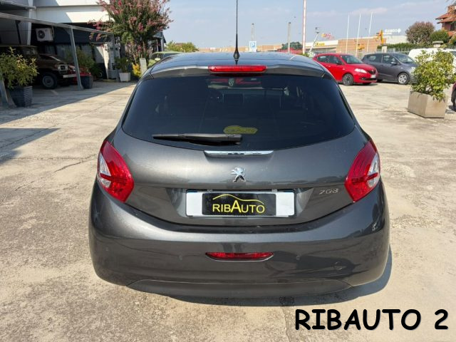 PEUGEOT 208 usata, con Airbag Passeggero
