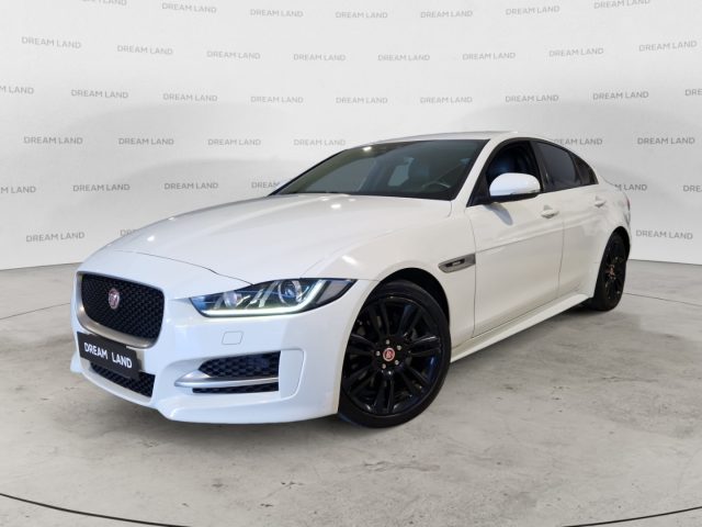 JAGUAR XE usata, con Volante in pelle