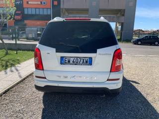 SSANGYONG REXTON usata, con Autoradio