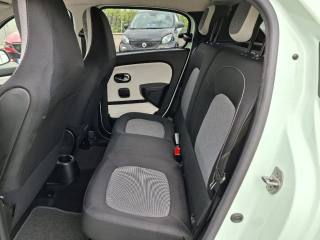 RENAULT Twingo usata 8