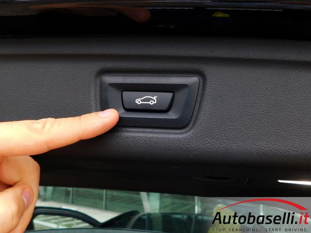 BMW 320 usata, con Fari LED