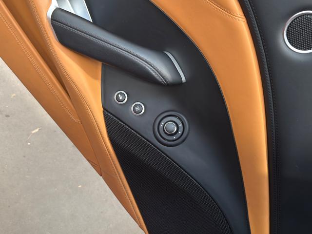 FERRARI California usata, con Fari LED