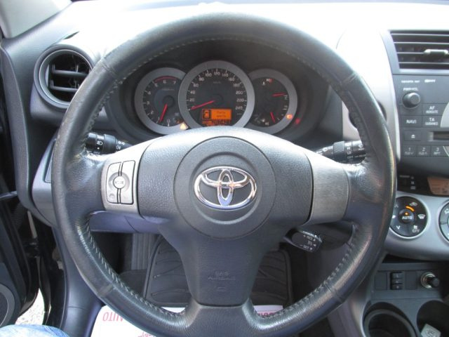 TOYOTA RAV 4 usata, con Alzacristalli elettrici