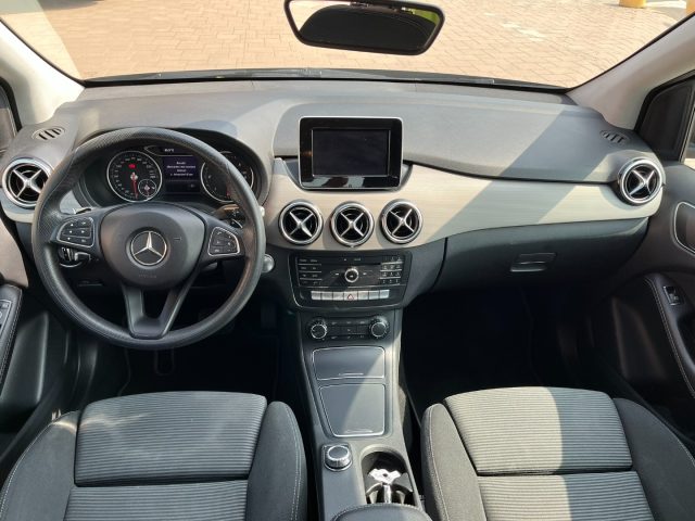 MERCEDES-BENZ B 200 usata, con Boardcomputer