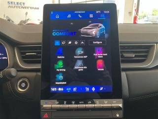 RENAULT Symbioz usata, con Touch screen