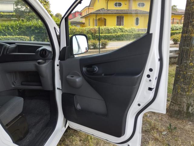 NISSAN NV200 usata, con Volante multifunzione