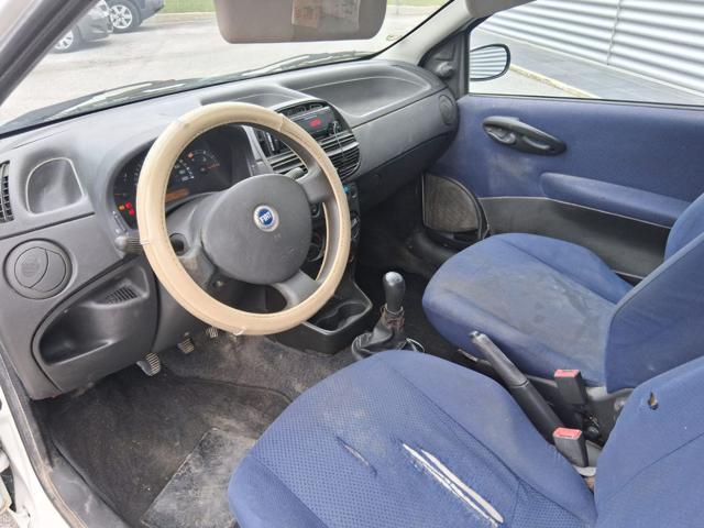 FIAT Punto usata 10