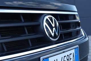 VOLKSWAGEN Tiguan usata, con Airbag testa