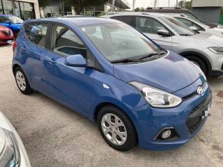 HYUNDAI i10 usata, con Airbag