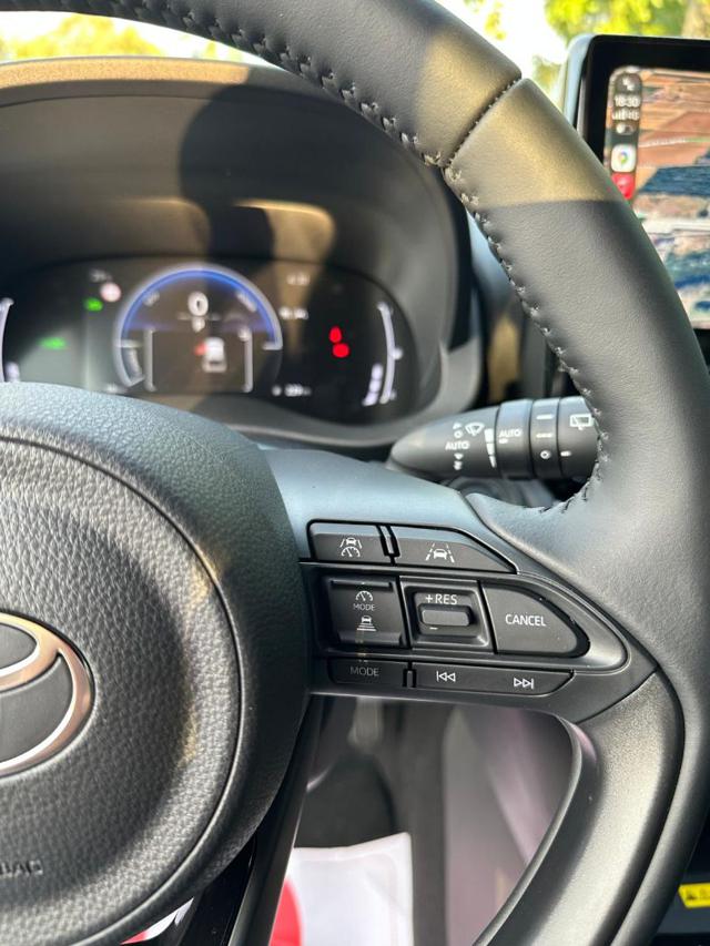 TOYOTA Yaris Cross usata, con Fendinebbia