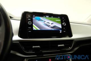 VOLKSWAGEN T-Roc usata, con Sensori di parcheggio anteriori