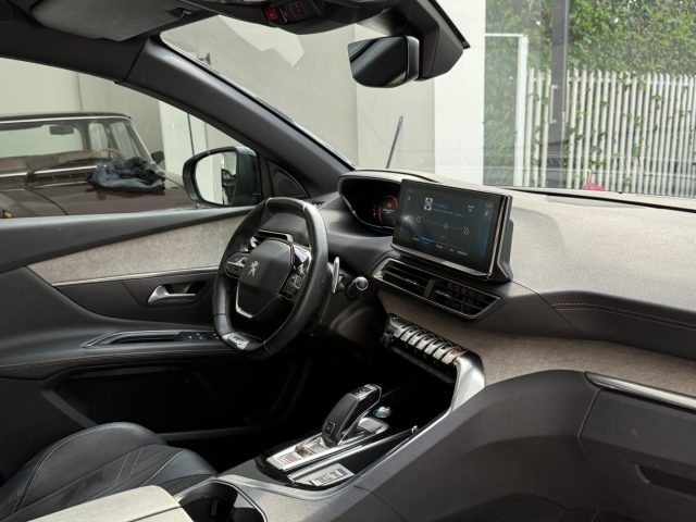PEUGEOT 3008 usata, con Park Distance Control