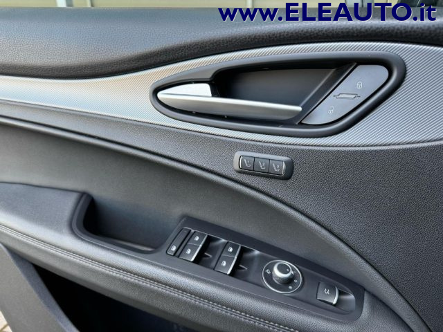 ALFA ROMEO Stelvio usata, con Regolazione elettrica sedili