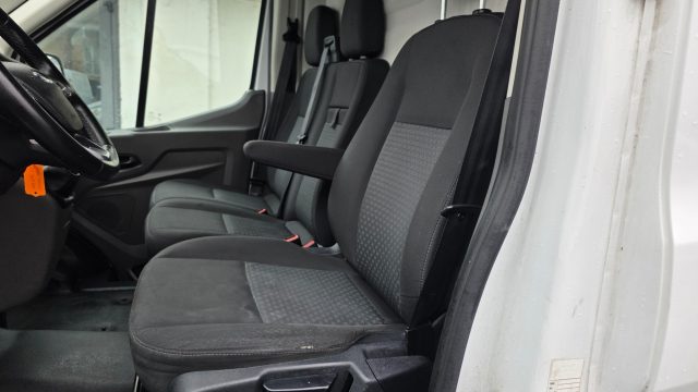 FORD Transit usata, con USB