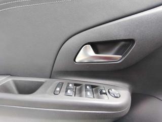 OPEL Corsa usata, con Servosterzo