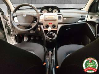 LANCIA Ypsilon usata, con Servosterzo