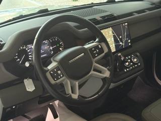 LAND ROVER Defender usata, con Bluetooth