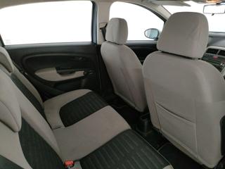 FIAT Punto usata 23