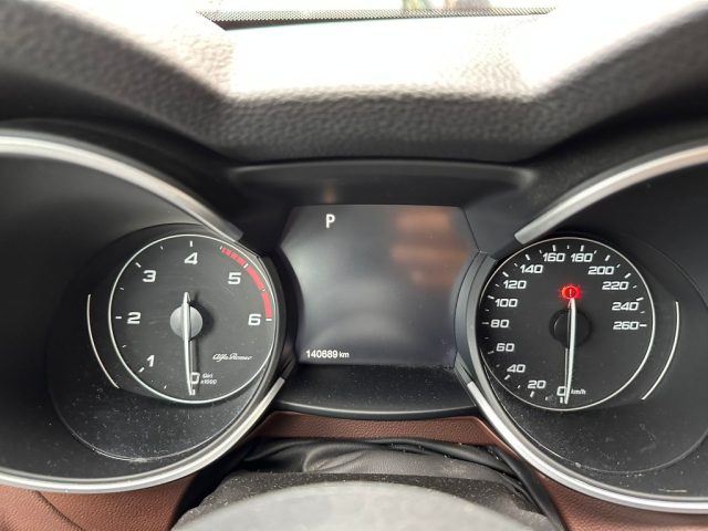 ALFA ROMEO Stelvio usata, con Park Distance Control