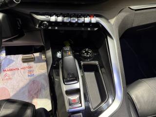 PEUGEOT 3008 usata, con Sensore di luce