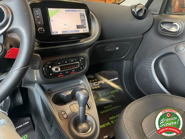 SMART ForFour usata, con Park Distance Control