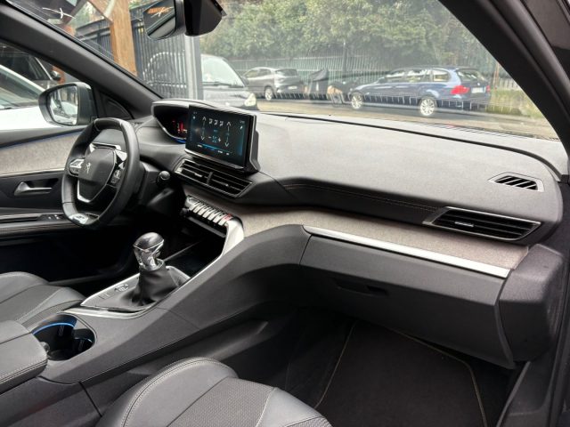 PEUGEOT 3008 usata, con Cerchi in lega