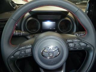 TOYOTA Yaris usata, con ESP