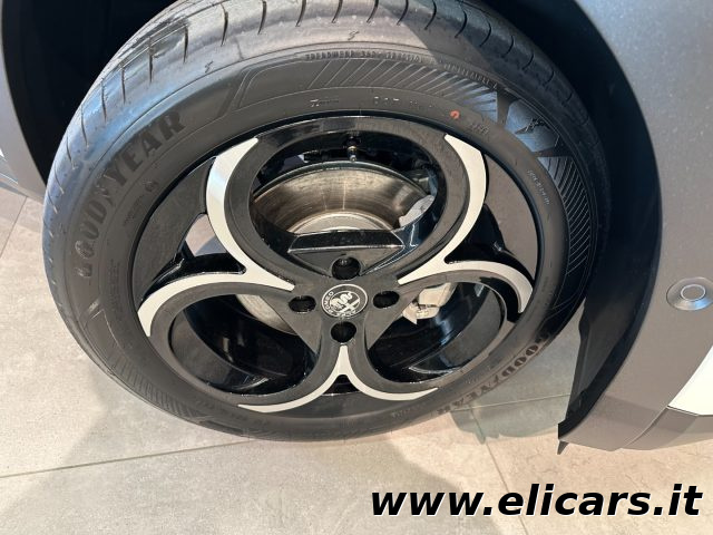 ALFA ROMEO Junior usata, con Regolazione elettrica sedili