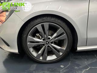 MERCEDES-BENZ CLA 200 usata, con USB