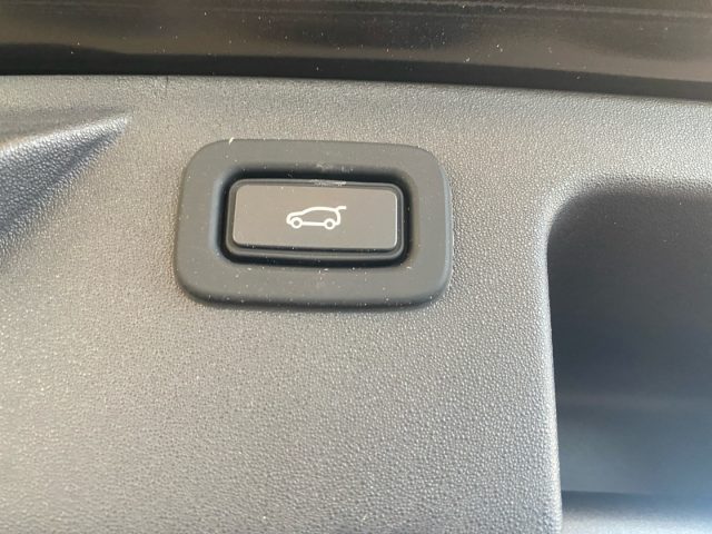 LAND ROVER Discovery Sport usata, con Park Distance Control