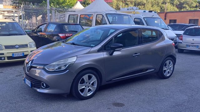 RENAULT Clio usata, con Airbag Passeggero