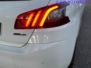 PEUGEOT 308 usata, con Fendinebbia