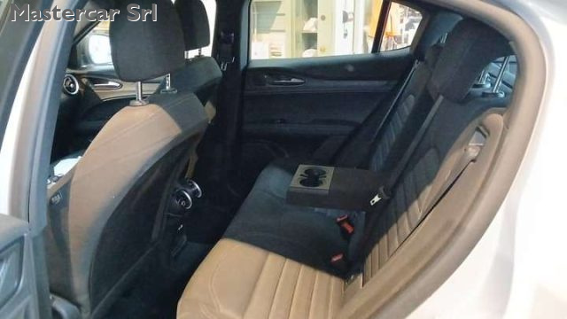 ALFA ROMEO Stelvio usata, con Boardcomputer