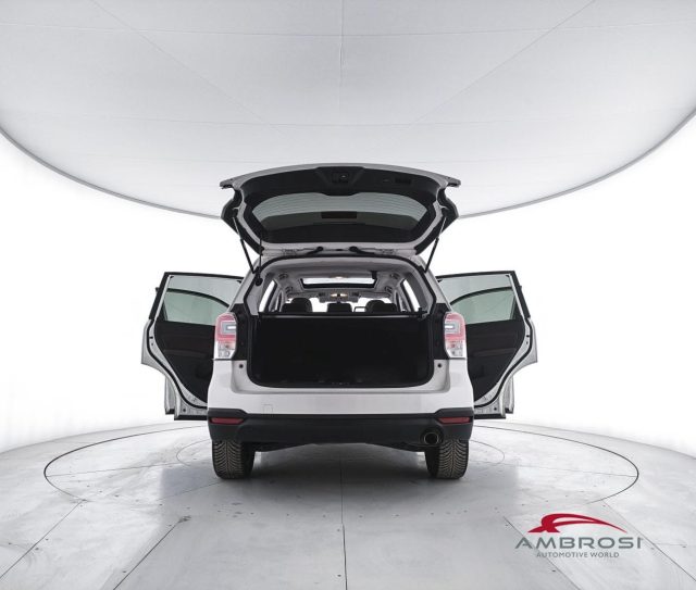 SUBARU Forester usata 6