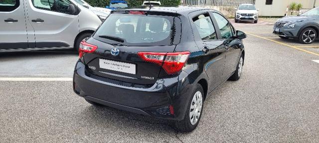 TOYOTA Yaris usata, con Autoradio
