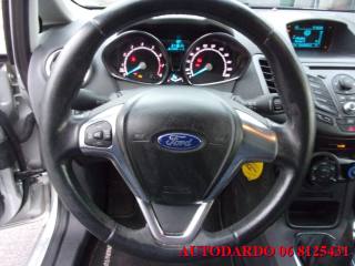 FORD Fiesta usata, con Specchietti laterali elettrici