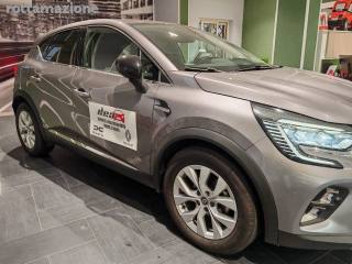 RENAULT Captur usata, con Alzacristalli elettrici