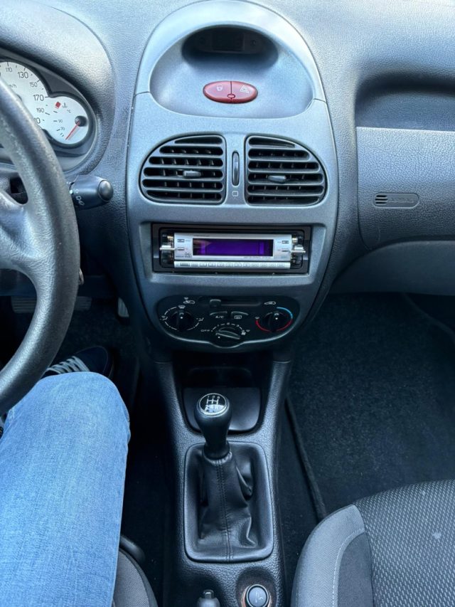 PEUGEOT 206 usata, con Servosterzo