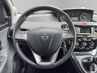 LANCIA Ypsilon usata 11