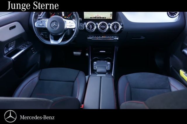MERCEDES-BENZ GLA 220 usata, con Cerchi in lega