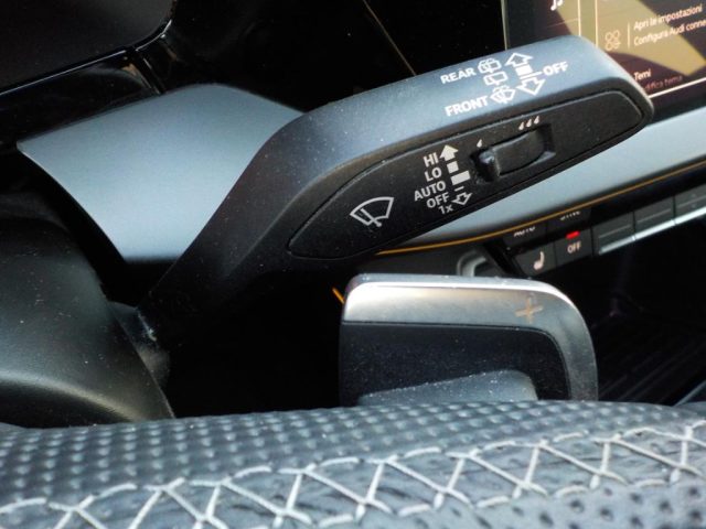 AUDI A3 usata, con Leve al volante