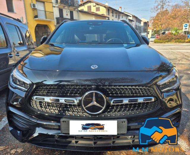 MERCEDES-BENZ GLA 200 usata, con Airbag