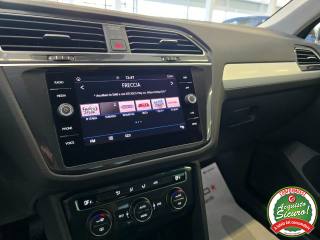 VOLKSWAGEN Tiguan usata, con USB