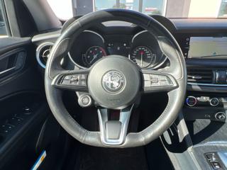 ALFA ROMEO Stelvio usata, con Luci diurne LED