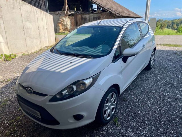 FORD Fiesta usata, con ABS